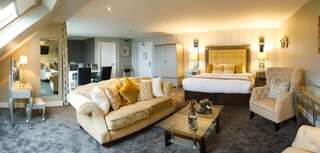 Отель Ocean Sands Hotel Инишкрон Улучшенный люкс с видом на море-3