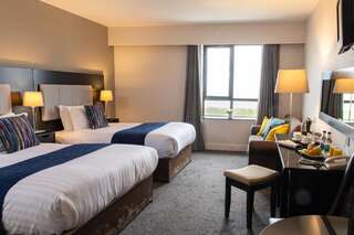 Отель Ocean Sands Hotel Инишкрон Двухместный номер с 1 кроватью или 2 отдельными кроватями - Подходит для гостей с ограниченными физическими возможностями-2